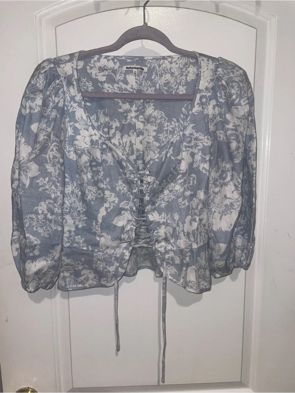 New! Reformation Barrett Linen Lace-Up Floral Top in Blue & White 🩵 Size 6
